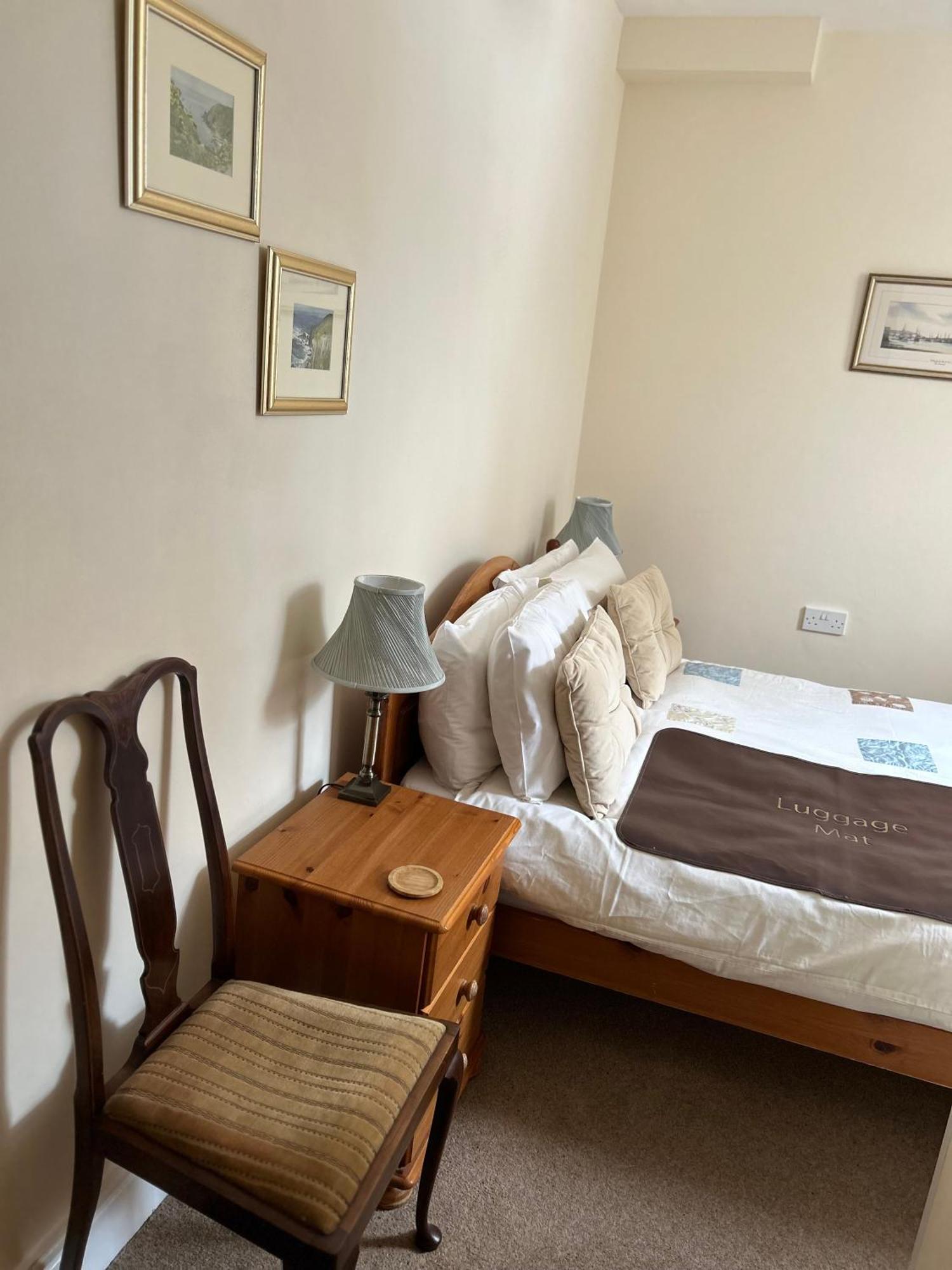 Rosalie 3* Penzance