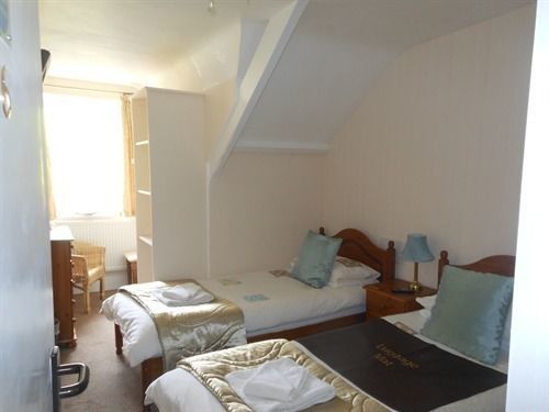 Rosalie 3* Penzance